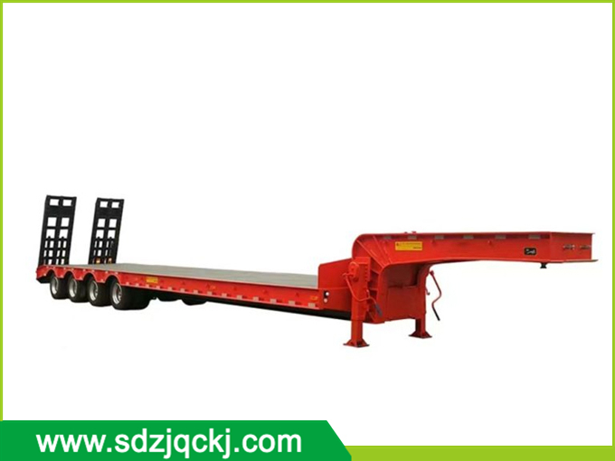 Low flatbed semi-trailer